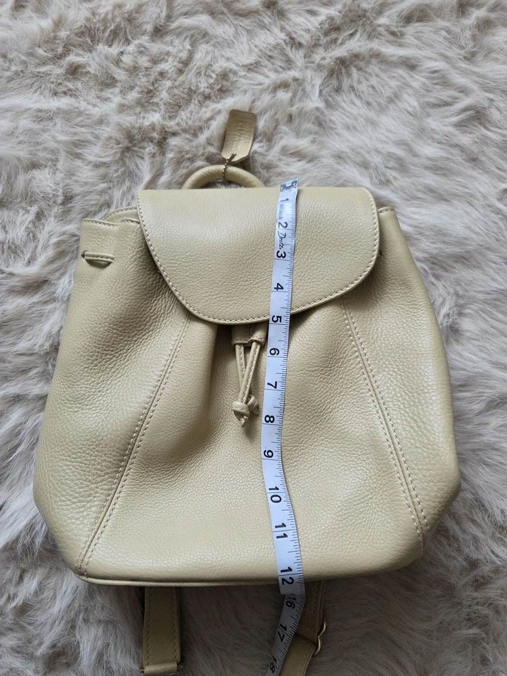 Vintage Coah  Cream Leather Backpack - Women